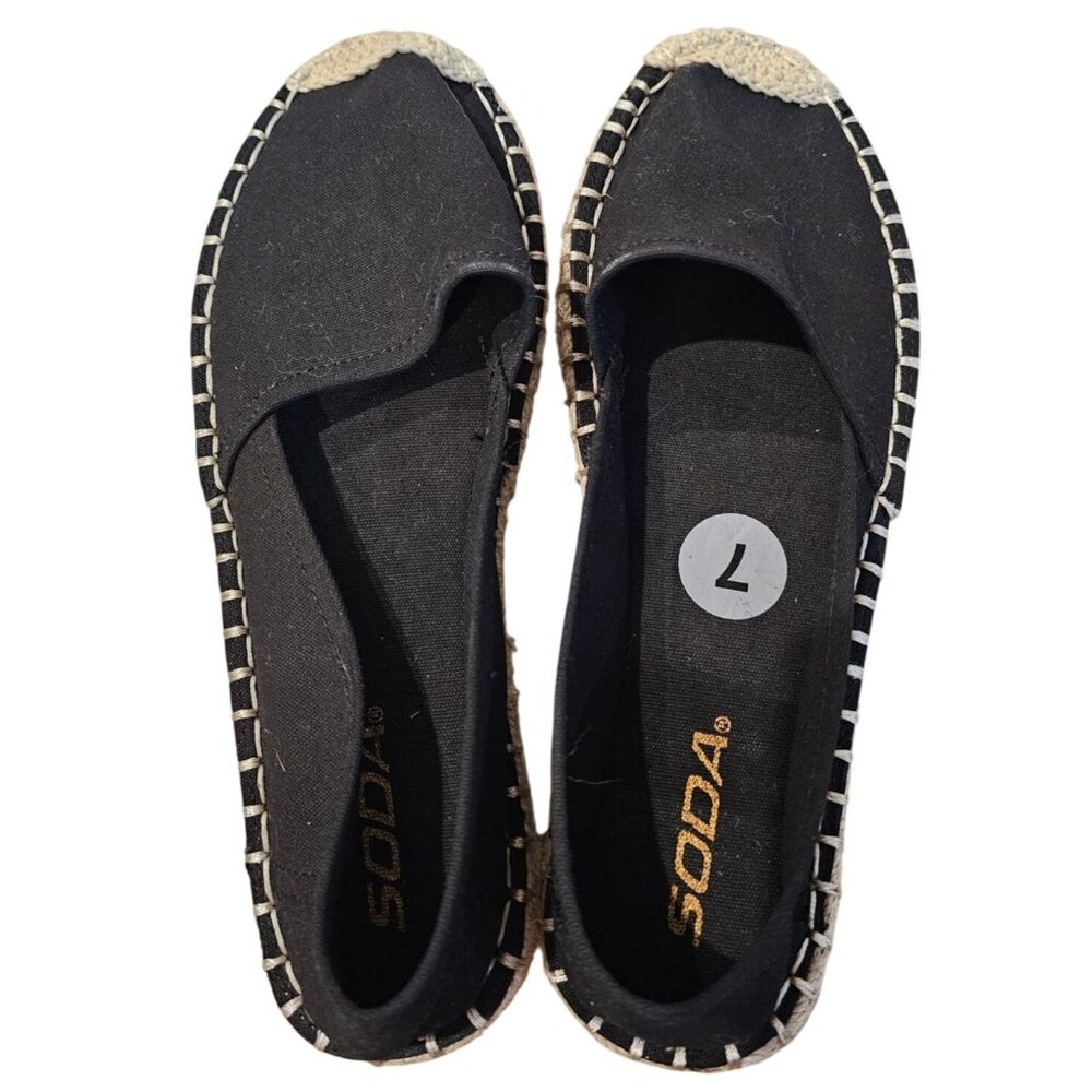 SODA Felix Slides Espadrilles Black Canvas Shoes NWOT Size 7 Man Made Materials